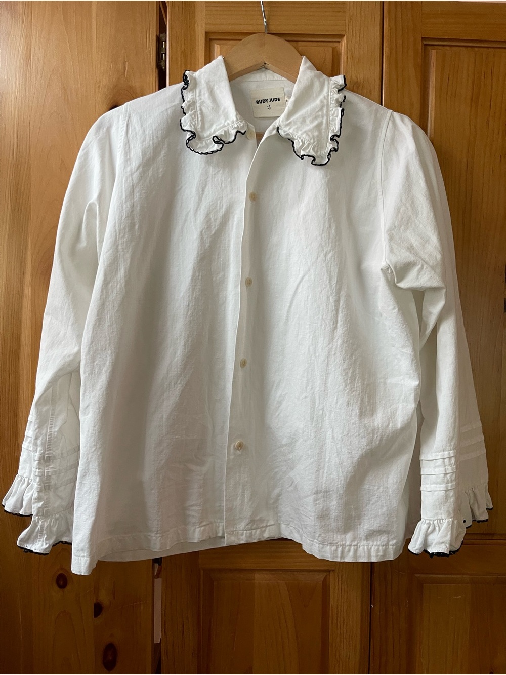 Rudy Jude Pillowcase Top - White with Black-Trim Ruffles - S